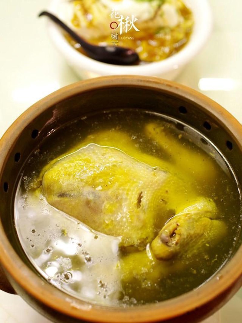 贵阳美食新潮流:茶餐厅的魅力